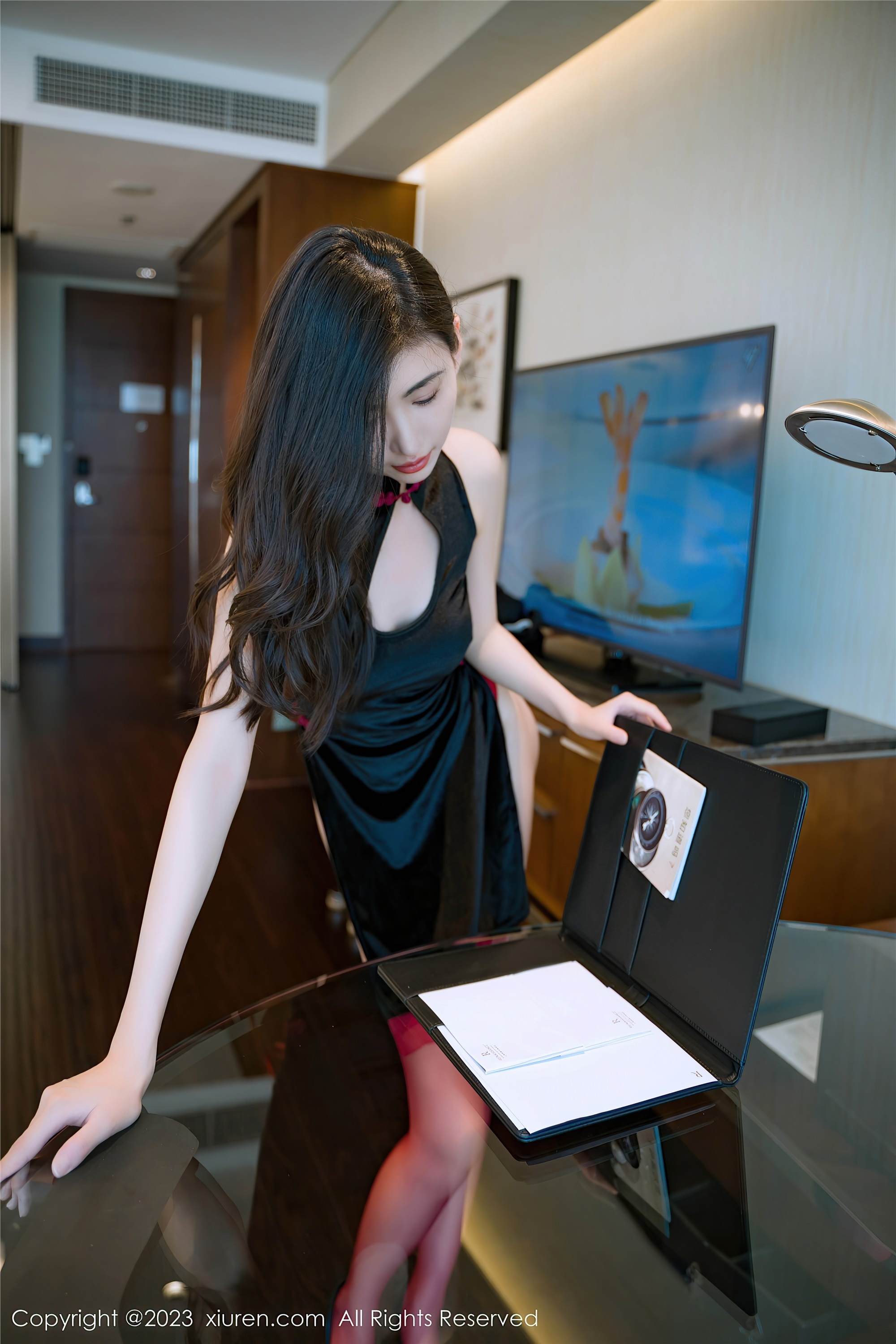 Xiuren秀人网 2023.07.24 NO.7128 章芃芃